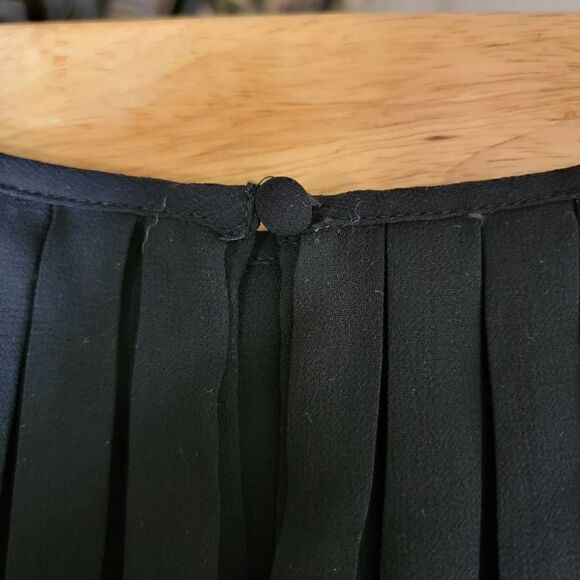 Zara Basic Pleated Sheer Sleeveless Blouse Black Size Small - Picture 5 of 14